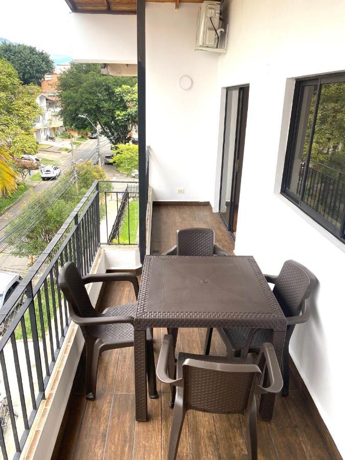 Estadio Apartamentos Медельин Экстерьер фото